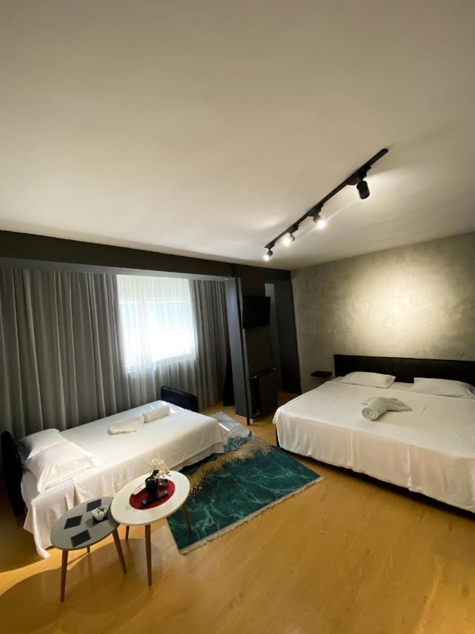 Mt Apartments Skopje Ngoại thất bức ảnh